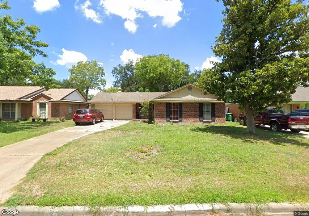 814 Lyngrove Dr, Houston, TX 77038 - photo 1