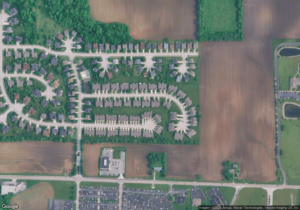 6828 Kensington Dr, Maryville, IL 62062 - photo 1