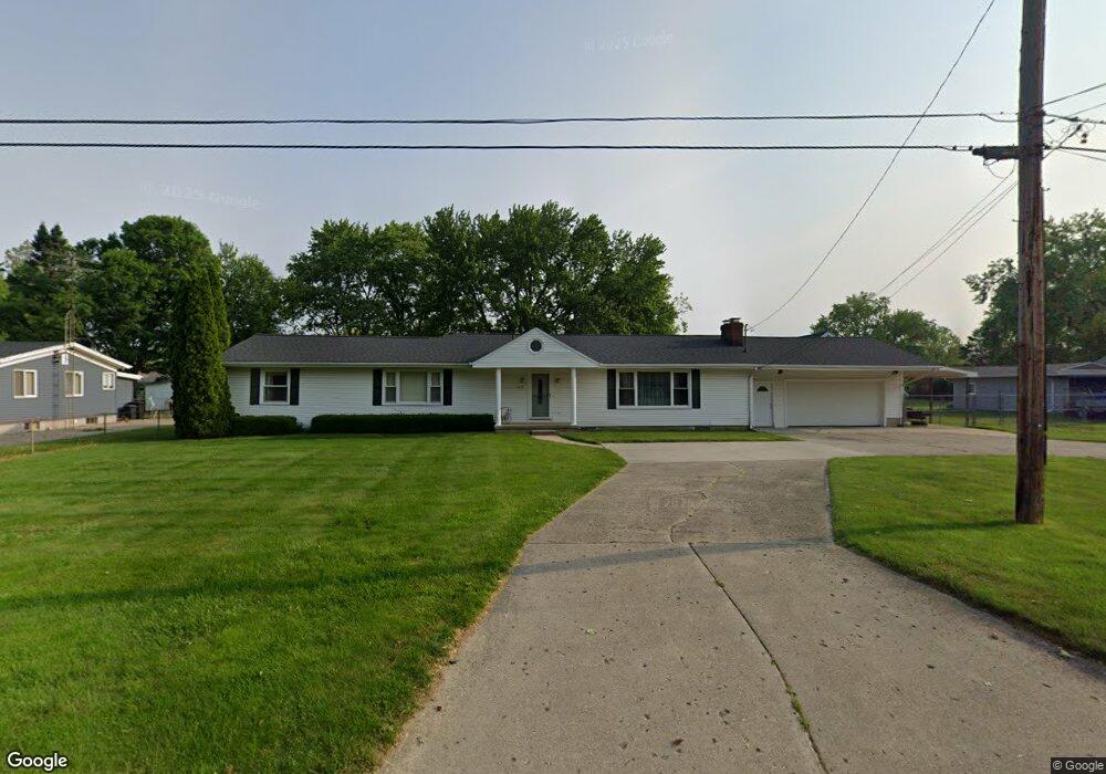 4459 N Hillcrest Cir, Flint, MI 48506 - photo 1