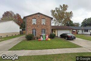 821 Morningside Dr, Gretna, LA 70056