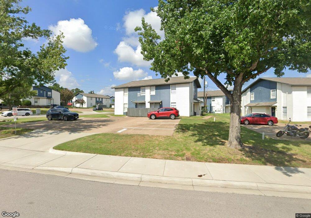 204 Winter Park unit AD, College Station, TX 77840 - photo 1