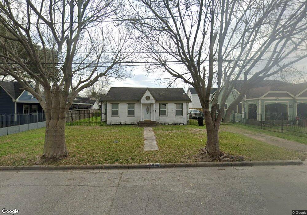 810 Canadian St, Houston, TX 77009 - photo 1