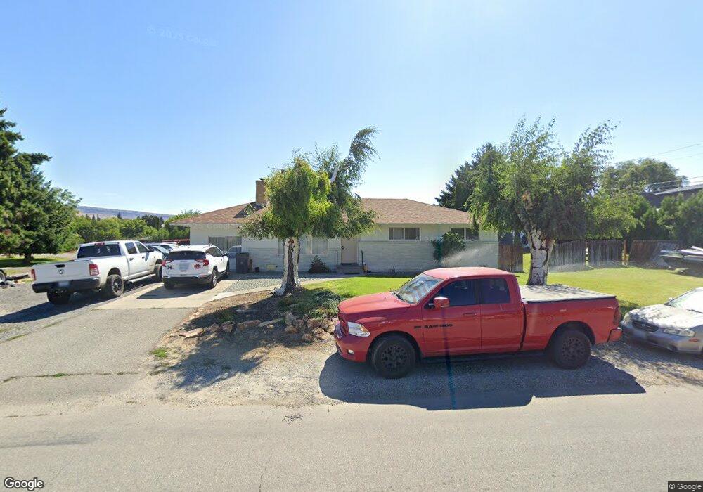 101 S Houston Ave, East Wenatchee, WA 98802 - photo 1