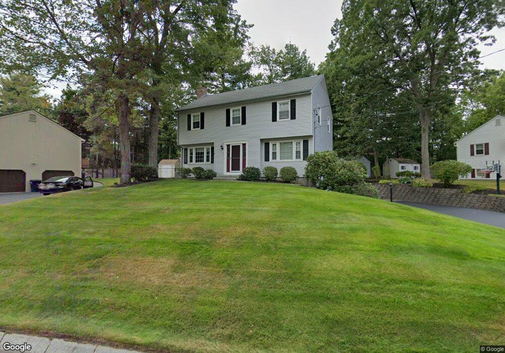 8 Old Mill Ln, Nashua, NH 03064 - photo 1