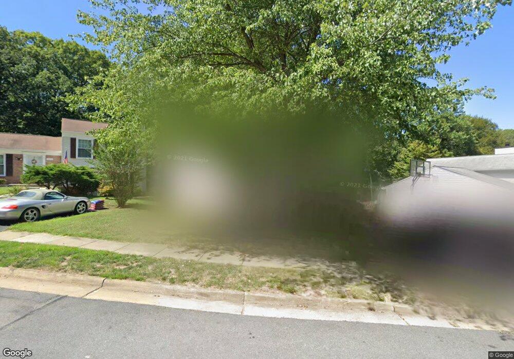 7714 Newington Forest Ave, Springfield, VA 22153 - photo 1