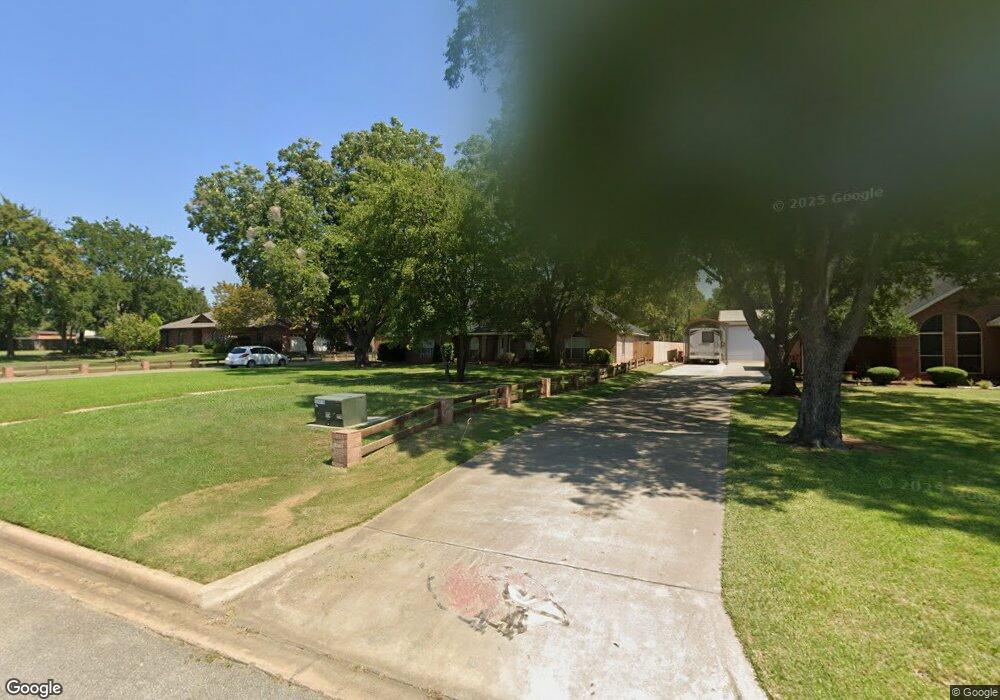 105 Jaron Dr, Pottsboro, TX 75076 - photo 1