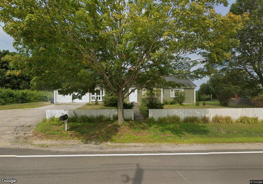 235 N Main St, Wolfeboro, NH 03894 - photo 1