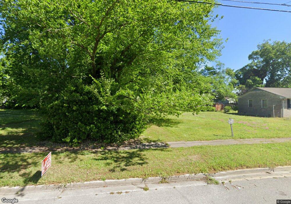 1404 Centre Ave, Portsmouth, VA 23704 - photo 1