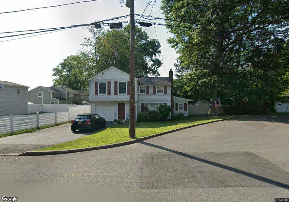 7 Macgregor Ct, Waldwick, NJ 07463 - photo 1