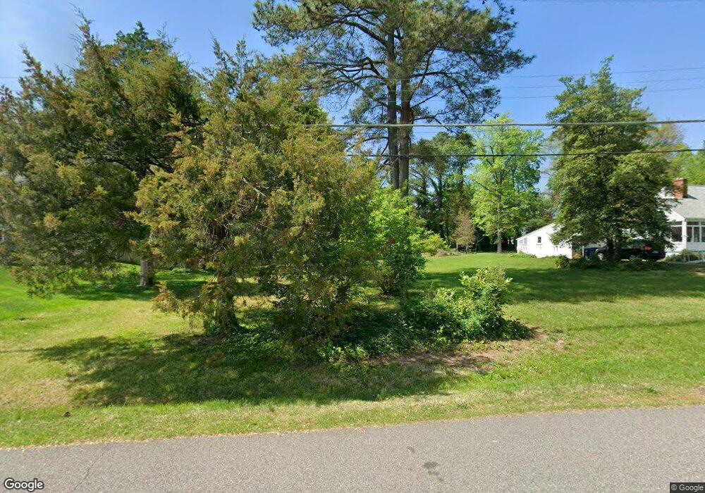 8718 Standish Rd, Alexandria, VA 22308 - photo 1