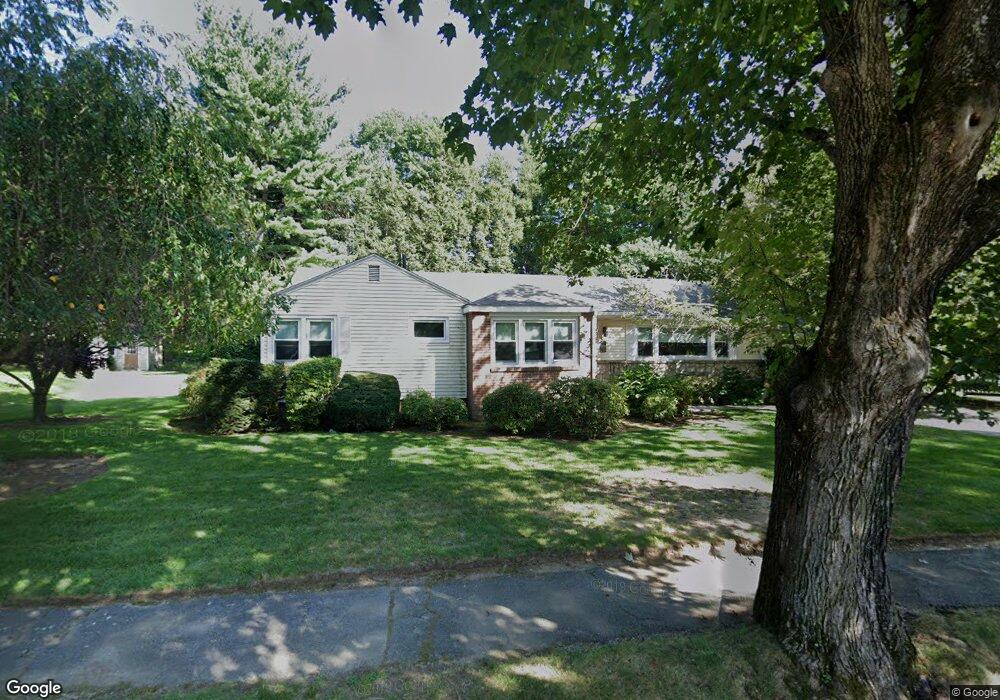 52 Ellis Dr, Worcester, MA 01609 - photo 1