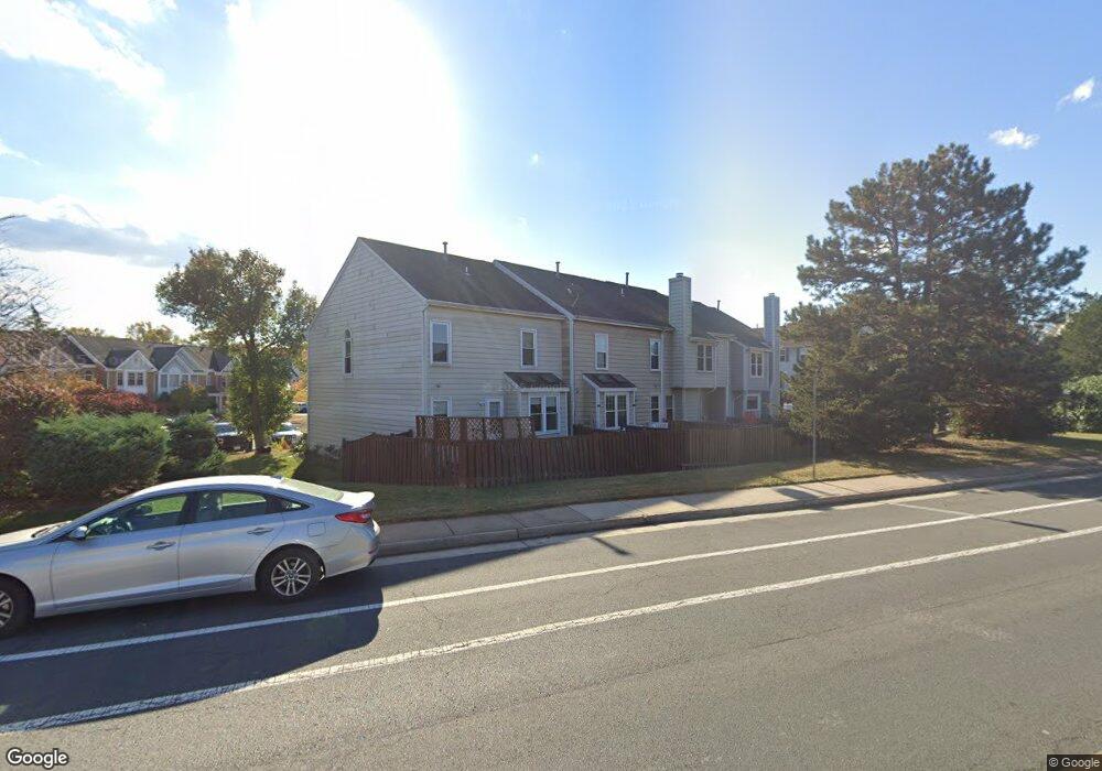 46704 Bullfinch Square, Sterling, VA 20164 - photo 1