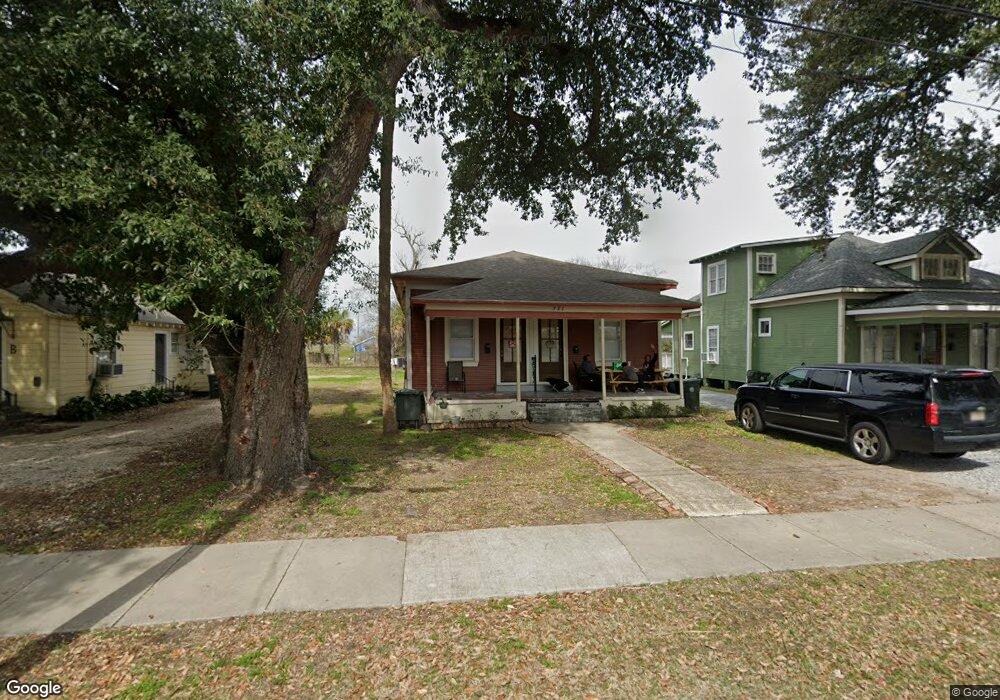 721 Pryce St unit A & B, Lake Charles, LA 70601 - photo 1