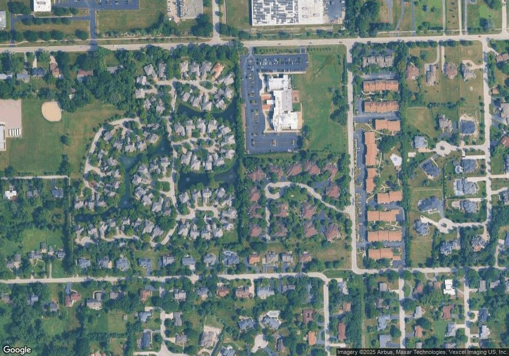 32 Pine Tree Ln, Burr Ridge, IL 60527 - photo 1