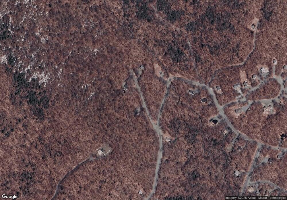 571-2 Reservoir Ln, Wilmington, VT 05363 - photo 1