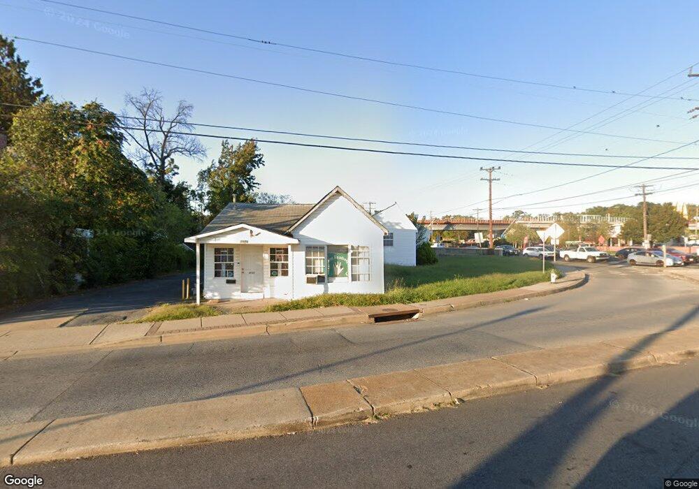 5424 Riverdale Rd, Riverdale, MD 20737 - photo 1