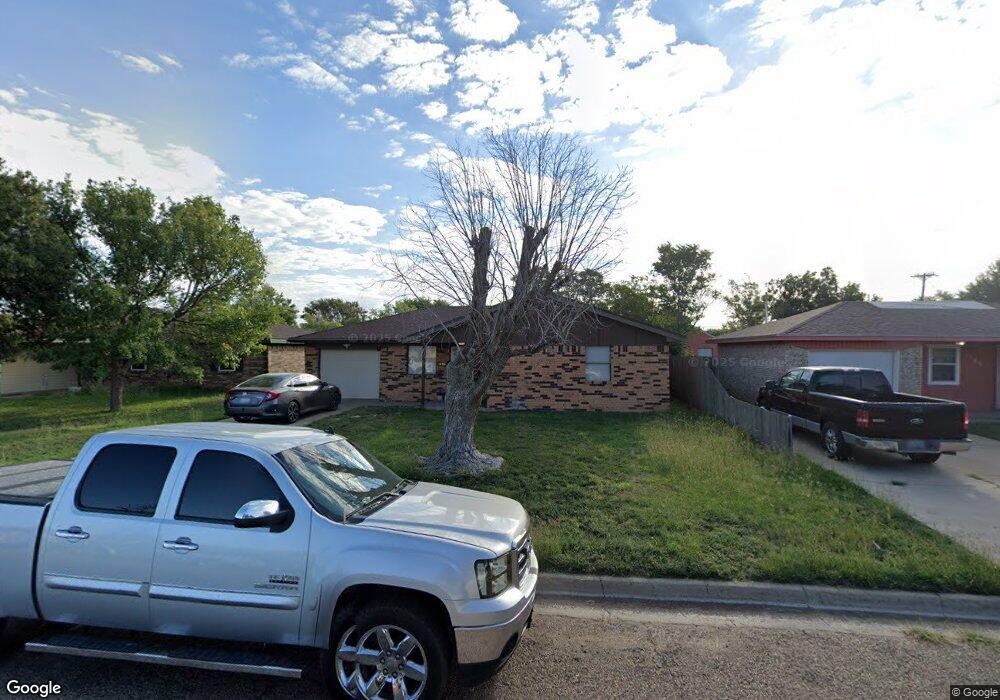 1305 Bruce Ave, Dumas, TX 79029 - photo 1