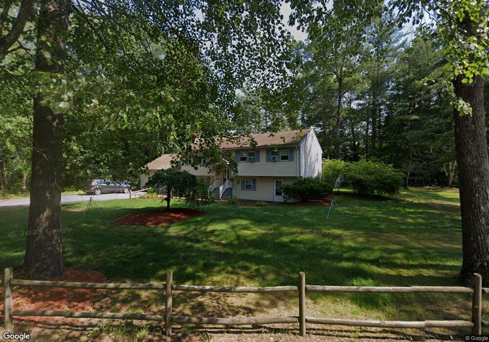 163 Litchfield Rd, Londonderry, NH 03053 - photo 1