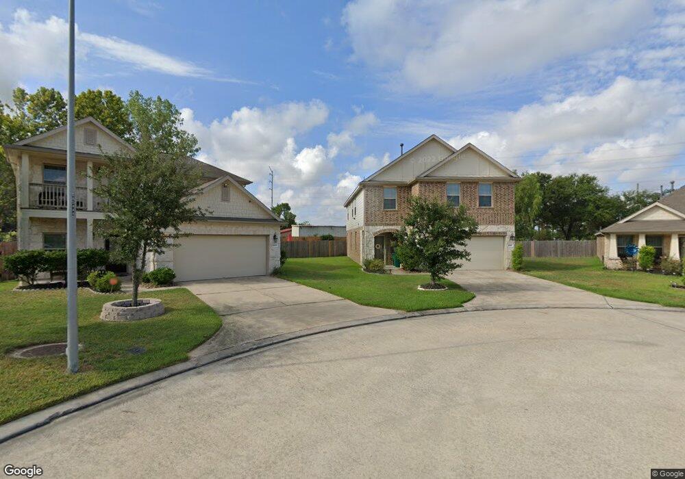 10902 Capstone Dr, Houston, TX 77088 - photo 1
