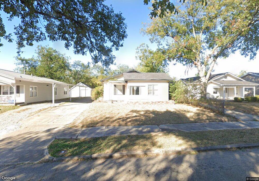 1524 N Beard St, Shawnee, OK 74804 - photo 1