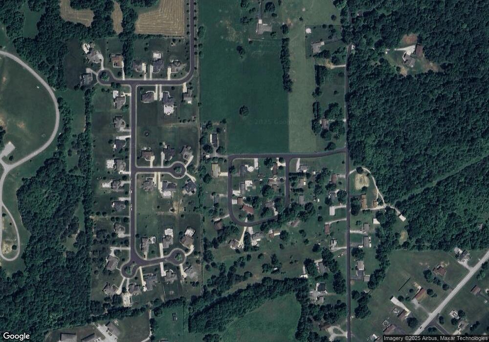 210 Sheri Dr, Georgetown, IN 47122 - photo 1