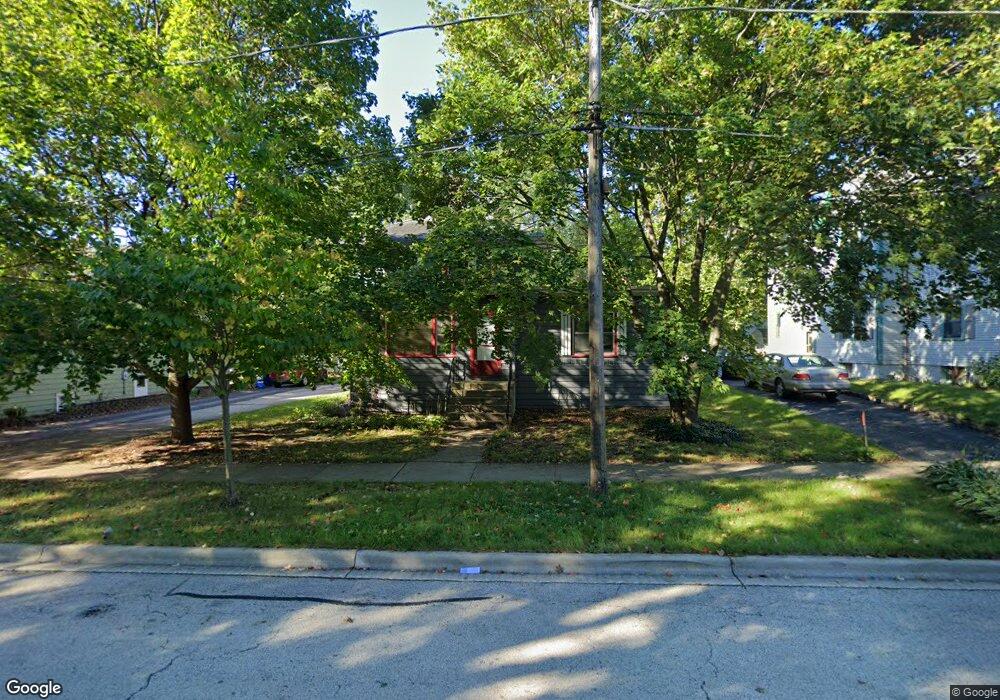 21 Center St, Algonquin, IL 60102 - photo 1