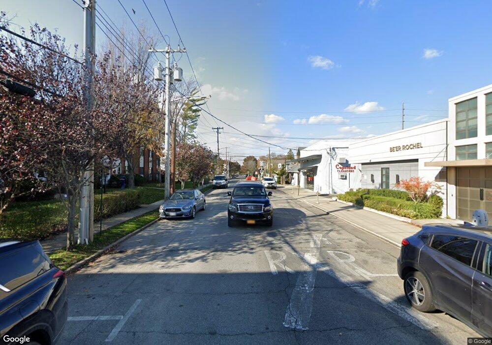 645 Grove Ave, Cedarhurst, NY 11516 - photo 1