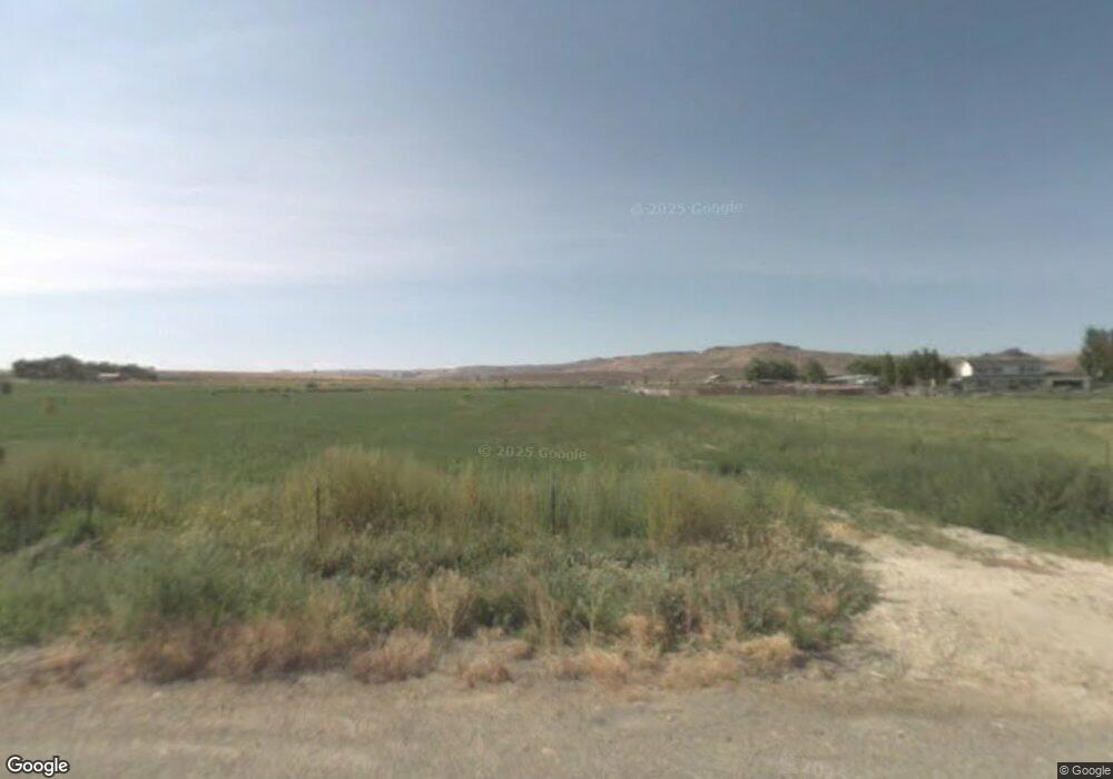 2109 Thompson Rd, Homedale, ID 83628 - photo 1