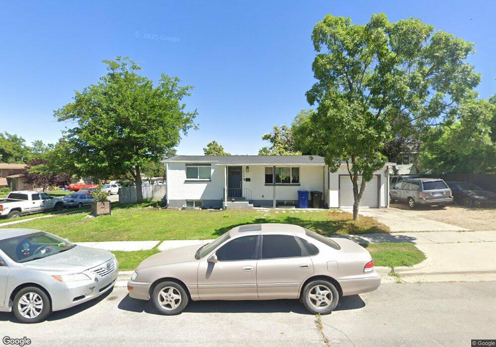 1528 E Wagonwheel Cir, Sandy, UT 84093 - photo 1