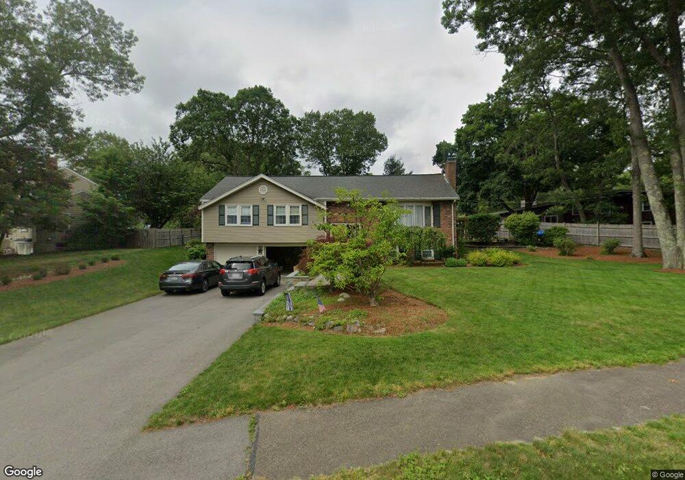 27 Squire Ct, East Walpole, MA 02032 - photo 1