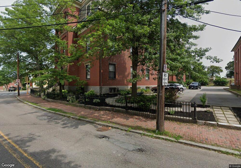 28 1/2 Broad St unit A-1, Salem, MA 01970 - photo 1