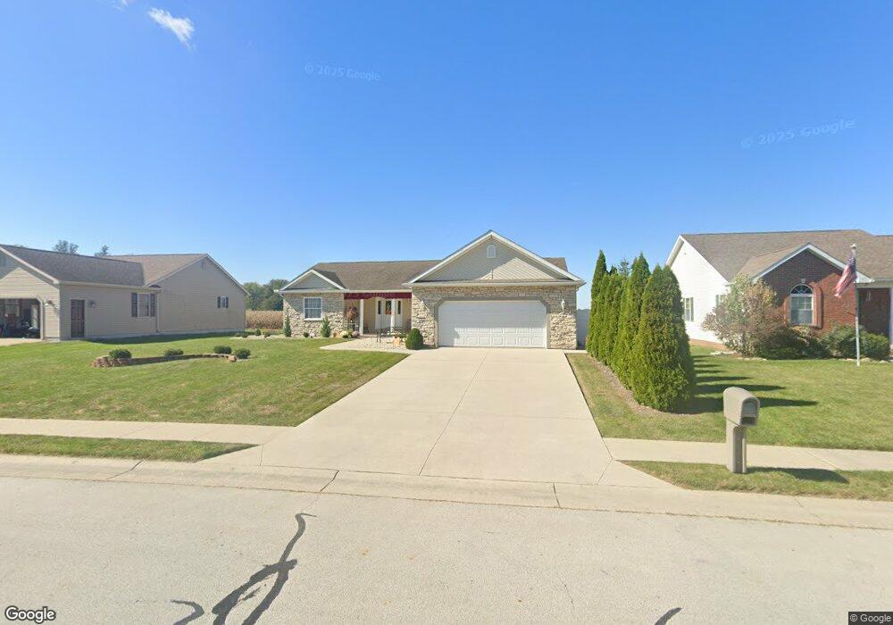 1717 Rosewood Dr, Wapakoneta, OH 45895 - photo 1