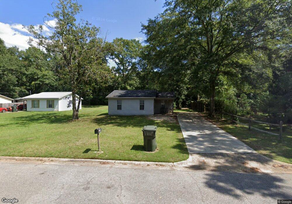 609 Langley Dr, Dothan, AL 36301 - photo 1