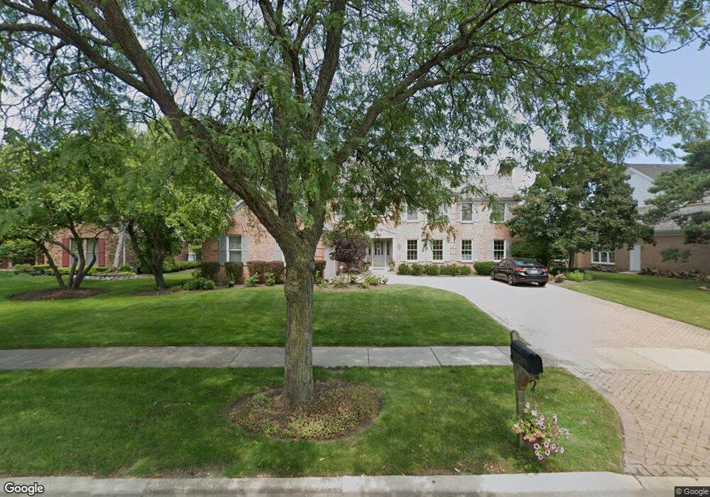 2402 Saranac Ln, Glenview, IL 60026 - photo 1