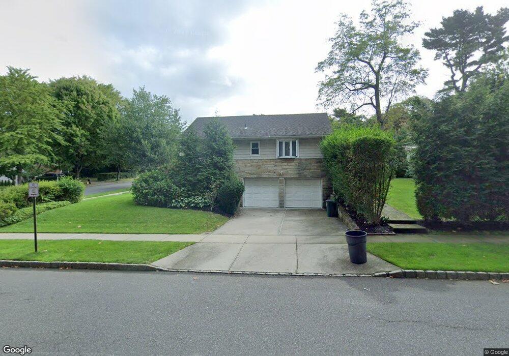 116 Schenck Ave, Great Neck, NY 11021 - photo 1