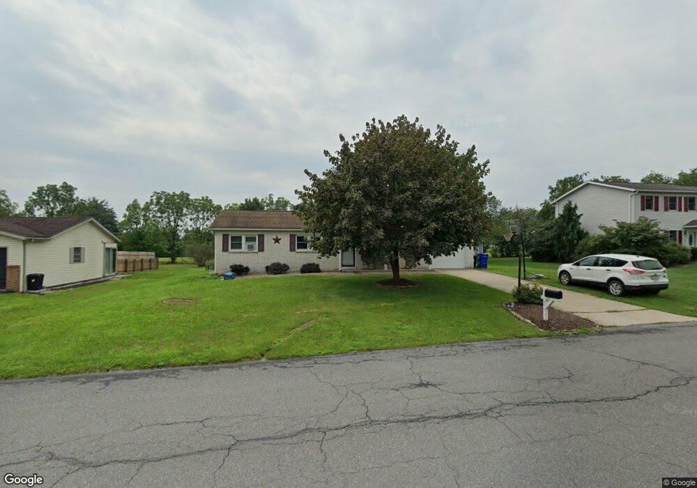 211 Lamplight Ln, Lewisburg, PA 17837 - photo 1