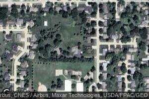 910 Division St, Garner, IA 50438