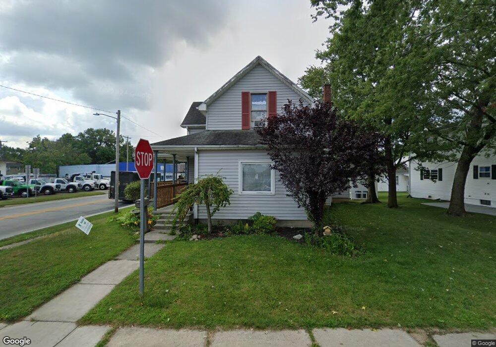 606 W Franklin St, Berne, IN 46711 - photo 1