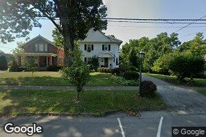 21 E Sharon Rd, Cincinnati, OH 45246