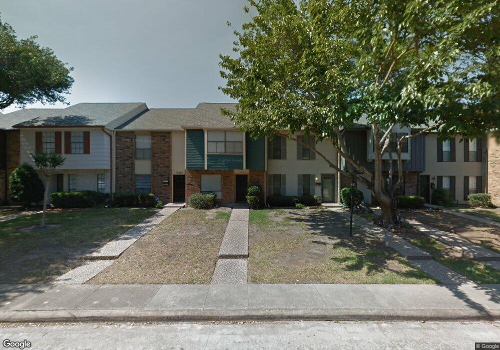 10278 Longmont Dr unit 39, Houston, TX 77042 - photo 1