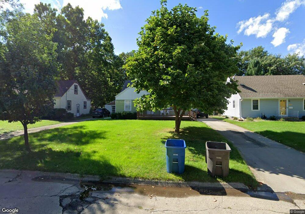2400 48th Place, Des Moines, IA 50310 - photo 1