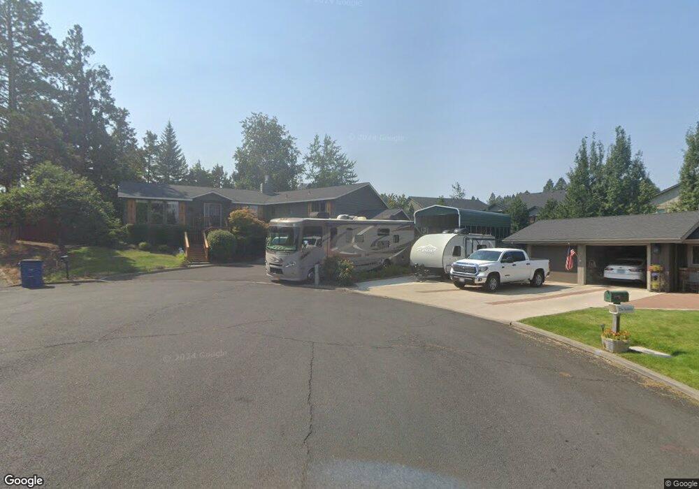 1863 NE Moonglow Ct, Bend, OR 97701 - photo 1