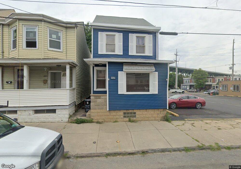 223 Warren St, Gloucester City, NJ 08030 - photo 1