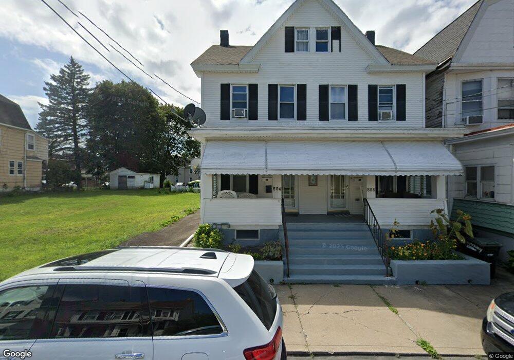 594 Mckinley St, Hazleton, PA 18201 - photo 1