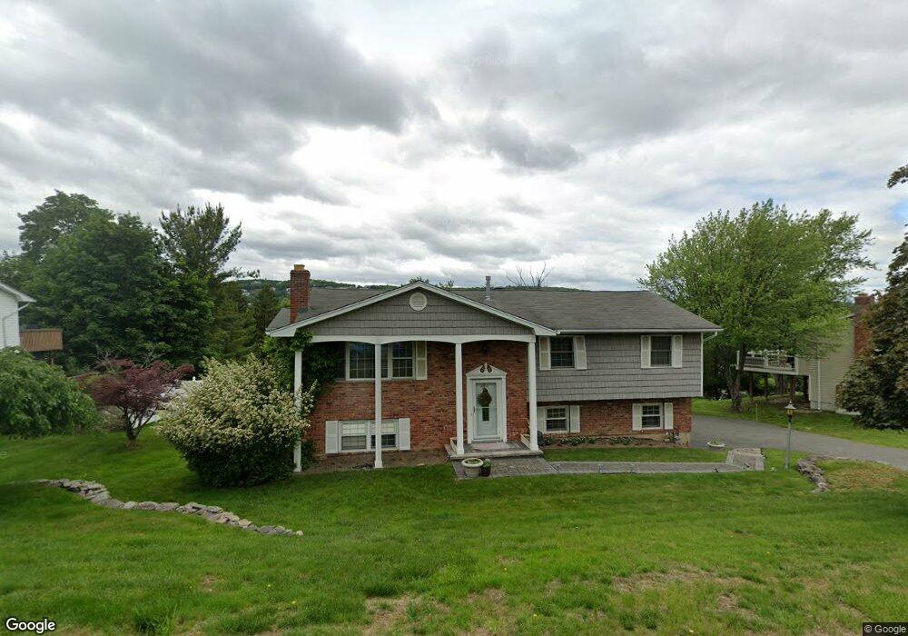 28 Hillside Dr, Thiells, NY 10984 - photo 1