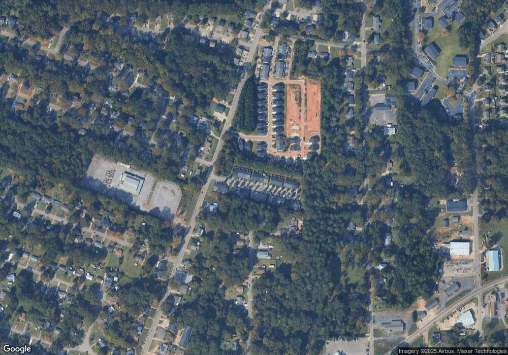 107 Clara Jean Ct, Lagrange, GA 30241 - photo 1