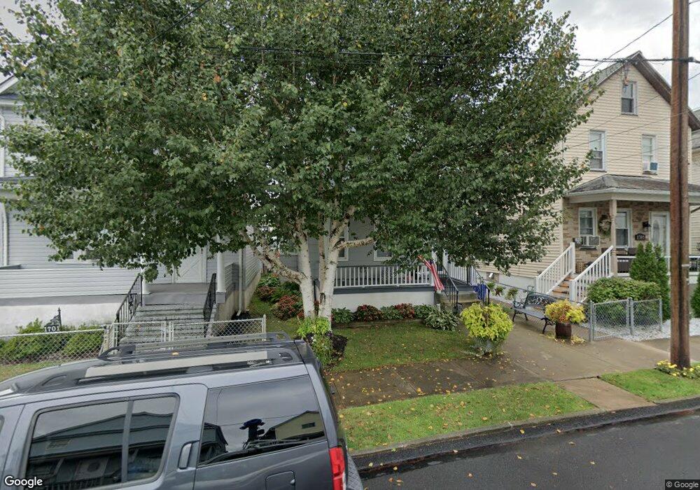 1705 Hawthorne St, Scranton, PA 18504 - photo 1