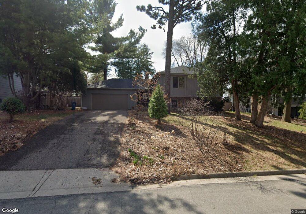 748 2nd Ave, Excelsior, MN 55331 - photo 1