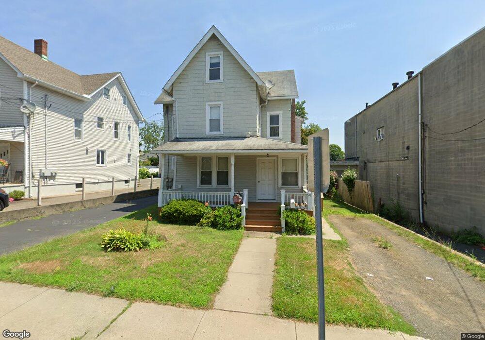 28 Stuart Ave, Norwalk, CT 06850 - photo 1