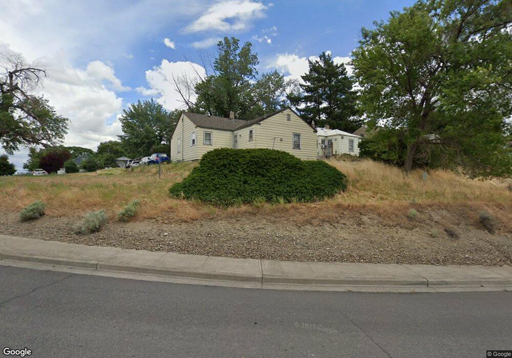 616 SE 6th St, Pendleton, OR 97801 - photo 1